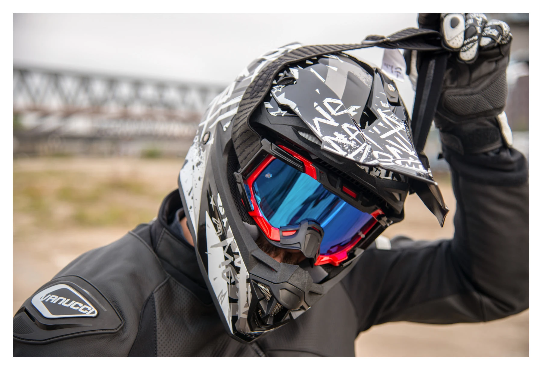 MTR X6B Motocross Helmet - Image 8